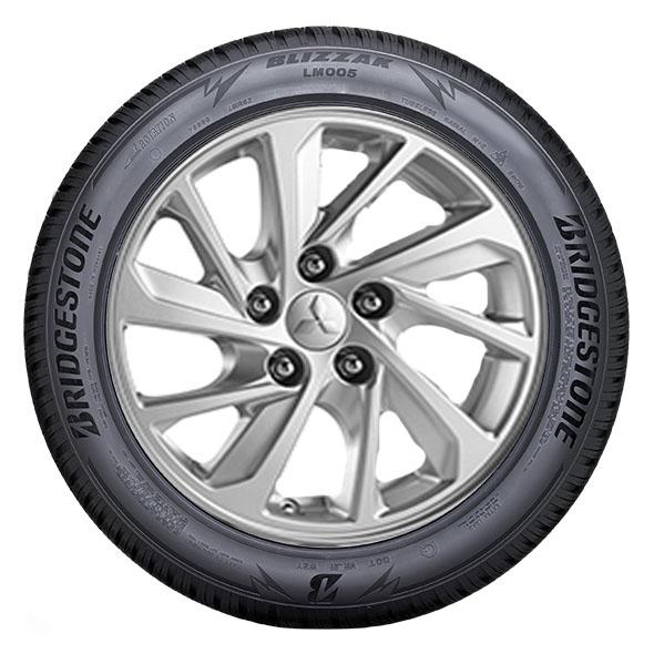 Bridgestone BLIZZAK LM005