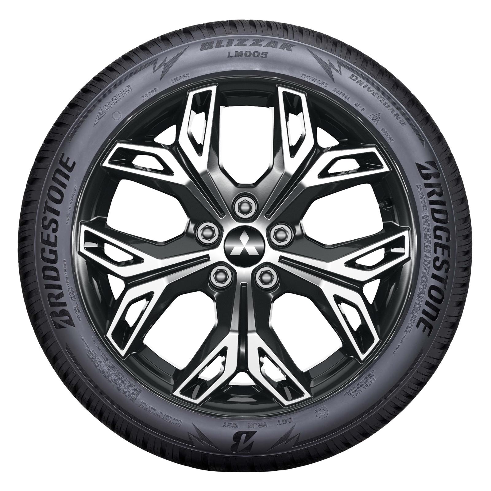 Bridgestone BLIZZAK LM005