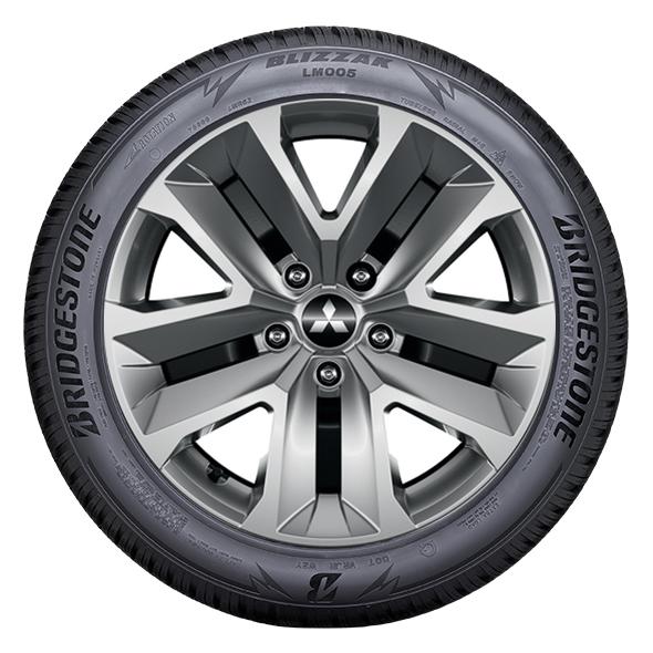 Bridgestone BLIZZAK LM005