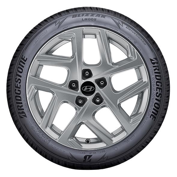 Bridgestone BLIZZAK LM005 Bridgestone BLIZZAK LM005